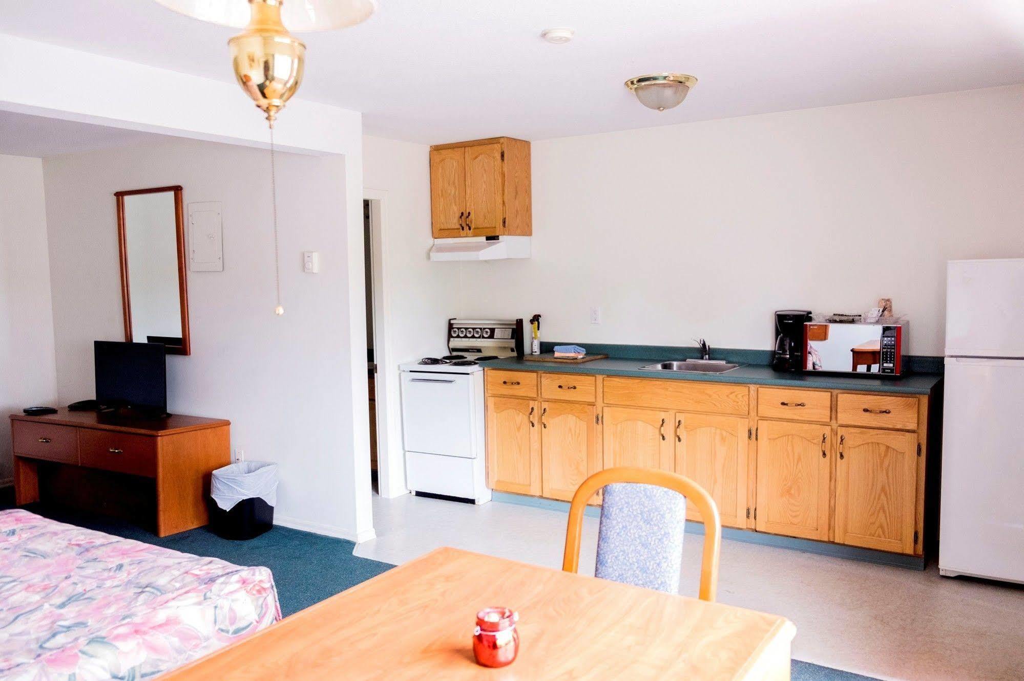 Prince Motel Prince George Extérieur photo
